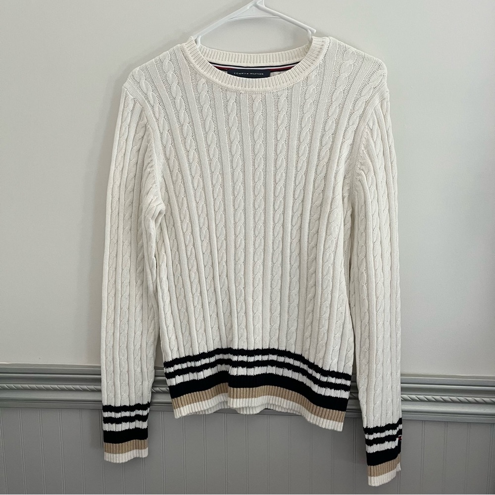 Tommy Hilfiger sweater